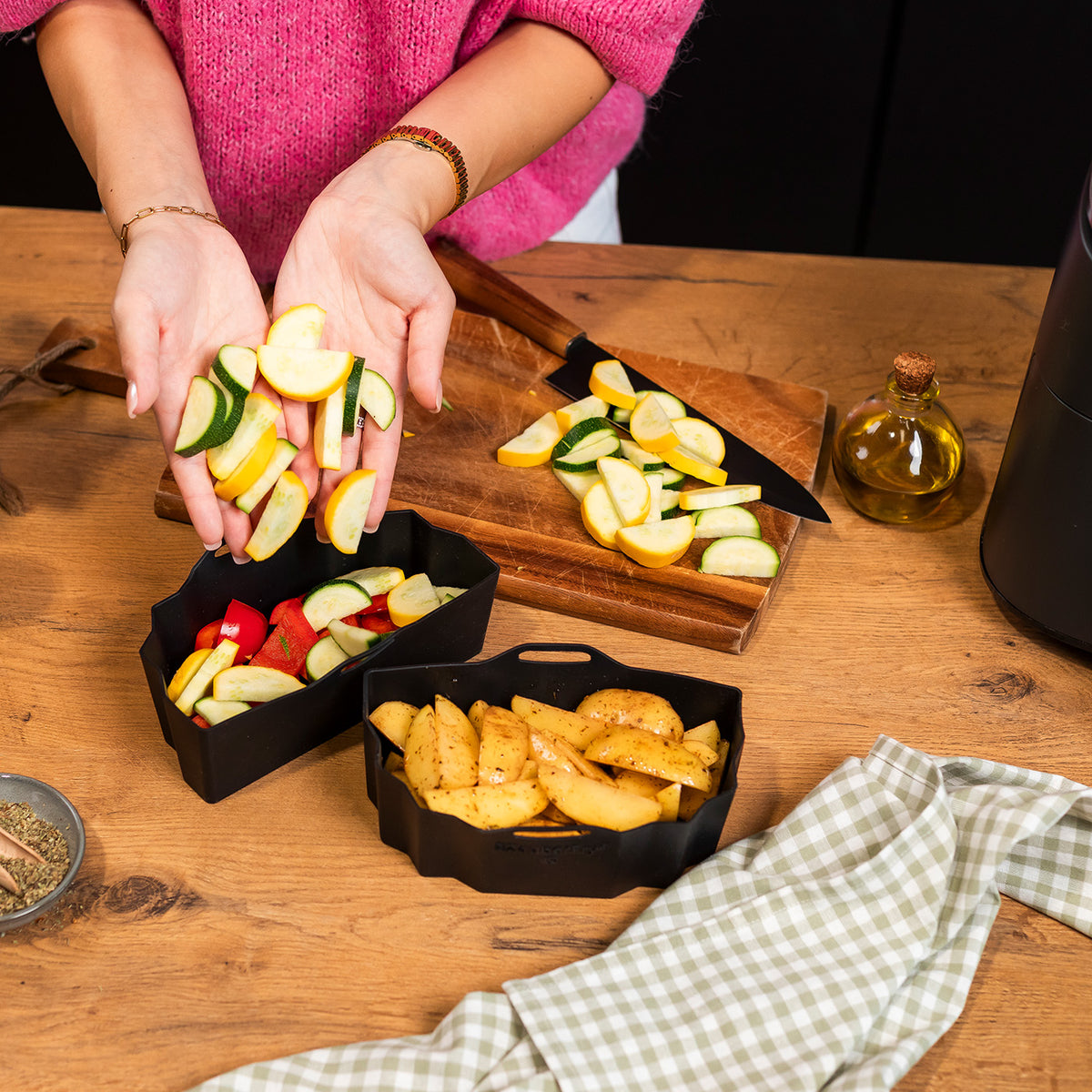 ZauberFry | DUAL Silikonform für AirFryer kompatibel mit Philips, Cosori und mehr